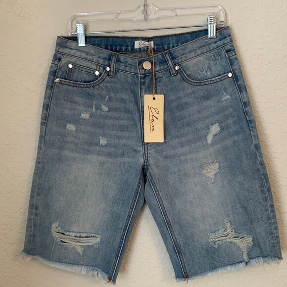 ELAN blue denim high rise slightly distressed shorts. Size L - Picture 1 of 10
